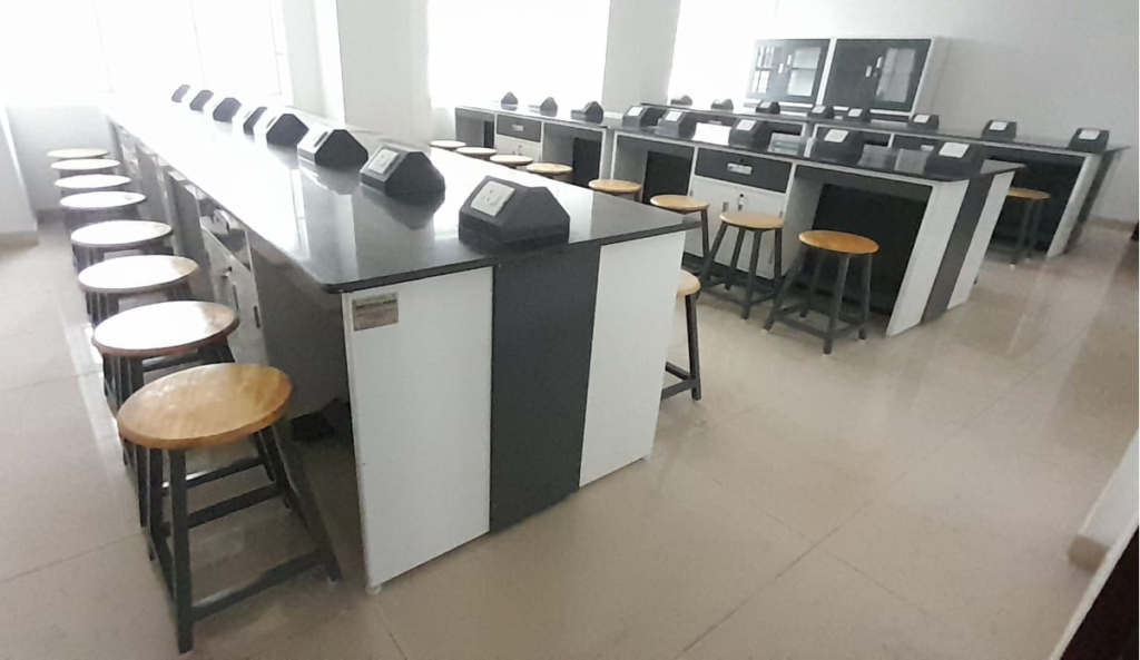 School Physics Lab furniture