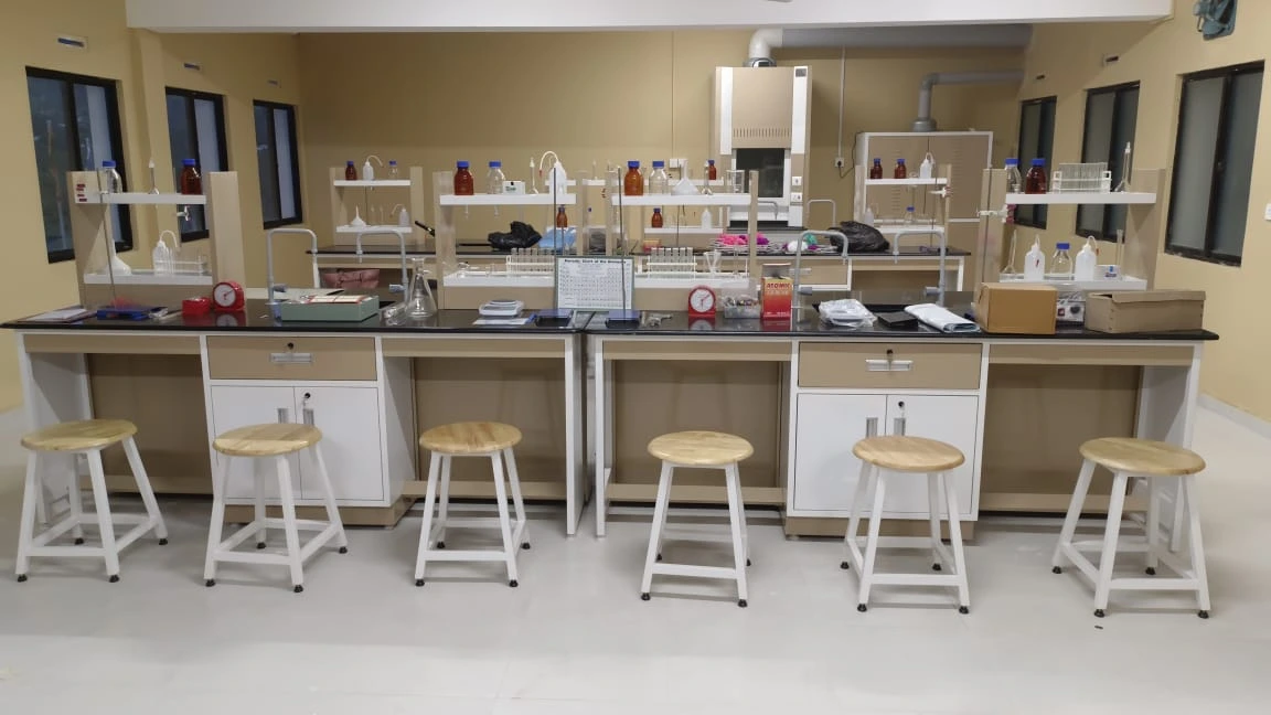 Metrolabs Laboratory Infrastructure — Industrial-grade lab furniture installation